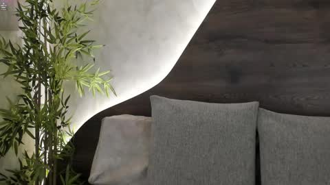 mia_lacy online show from October 2025 07:35:02 PM