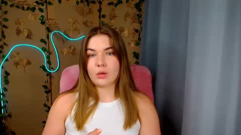 mia_lemm online show from May 2026 06:52:01 AM