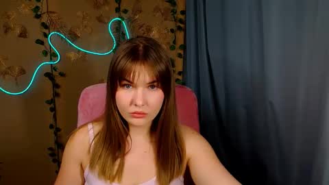 mia_lemm online show from May 2026 07:16:02 AM