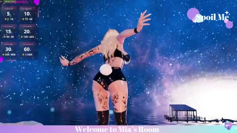 Mia online show from May 2026 06:13:02 PM
