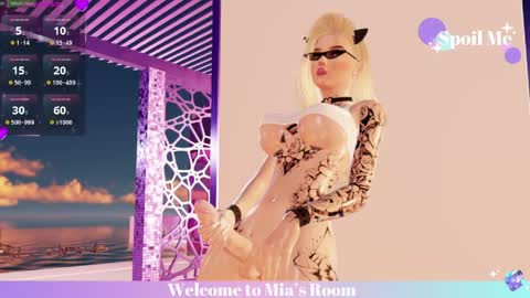 Mia online show from May 2026 02:08:02 AM