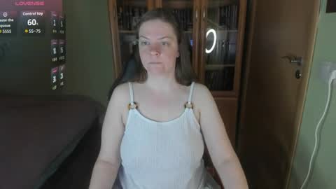 mia_lores online show from June 2026 09:11:02 AM