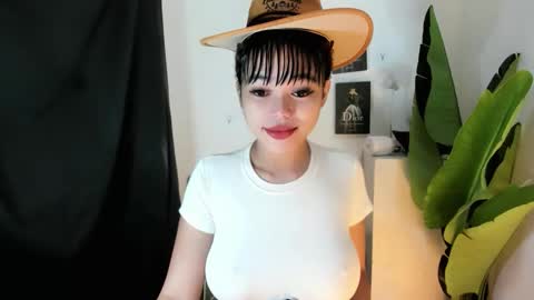 M I A online show from June 2026 06:03:02 AM
