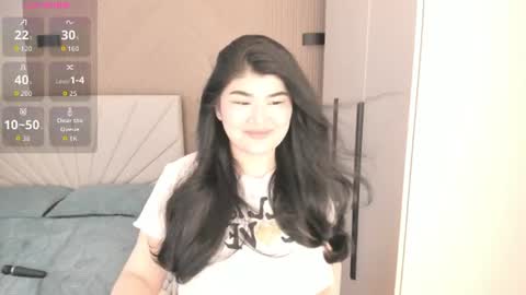 Mia 3 online show from June 2026 11:19:05 AM