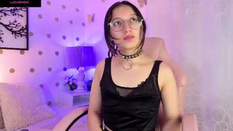Mia online show from July 2026 12:54:01 AM
