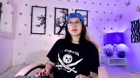 Mia online show from July 2026 11:11:02 PM