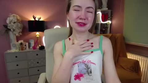 Mia online show from December 2024 07:44:02 AM