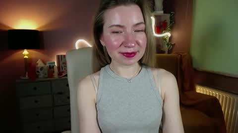 Mia online show from March 2025 10:45:02 AM