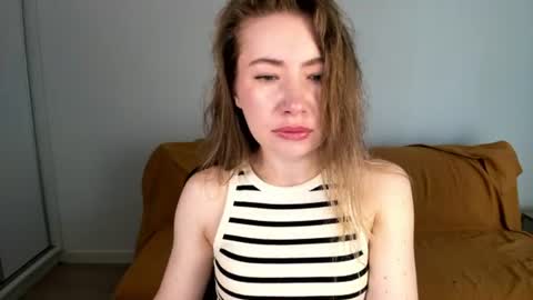 Mia online show from June 2026 06:44:01 AM