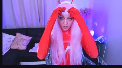 mia_meowxkiss online show from September 2025 04:21:02 PM