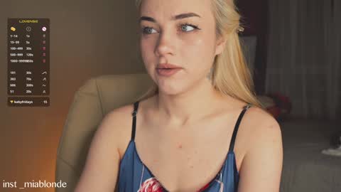 Snapshot of mia_milagros chatting on December 2024 01:08:01 AM mia_milagros online show from December 2024 01:08:01 AM