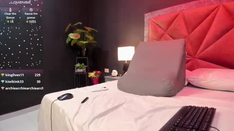 MIA  online show from February 2025 08:55:01 PM