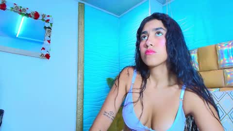 Snapshot of mia_montess chatting on December 2025 12:56:01 PM mia montess online show from December 2025 12:56:01 PM