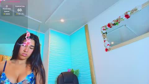 Snapshot of mia_montess chatting on January 2026 12:43:02 PM mia montess online show from January 2026 12:43:02 PM