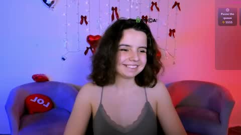 Snapshot of mia_mooon_ chatting on May 2026 09:04:01 AM mia_mooon_ online show from May 2026 09:04:01 AM
