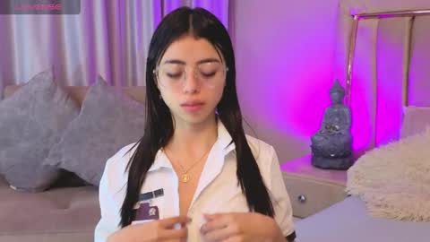 Mia online show from May 2026 11:26:01 AM
