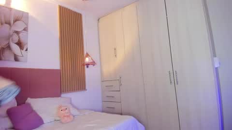 Snapshot of mia_nevaeh chatting on June 2026 08:44:01 PM Mia Nevaeh - follow me online show from June 2026 08:44:01 PM
