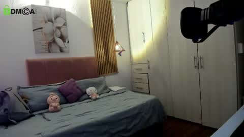 Snapshot of mia_nevaeh chatting on June 2026 08:00:02 PM Mia Nevaeh - follow me online show from June 2026 08:00:02 PM