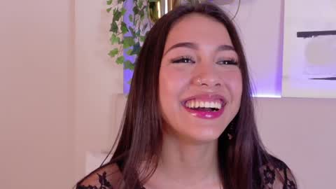 Snapshot of mia_oconner chatting on January 2025 05:46:01 PM mia_oconner online show from January 2025 05:46:01 PM