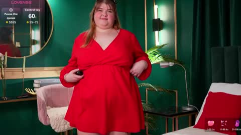 Sweet Mia online show from June 2026 05:47:02 PM