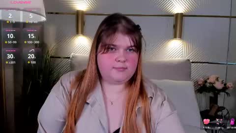Sweet Mia online show from June 2026 07:07:01 PM