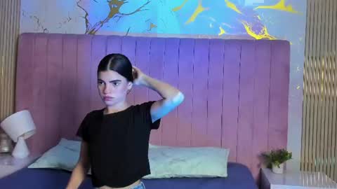 mia online show from July 2026 12:11:01 PM