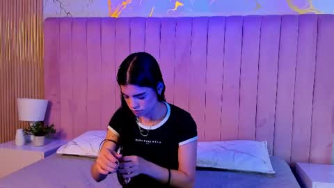 mia online show from July 2026 11:58:01 AM