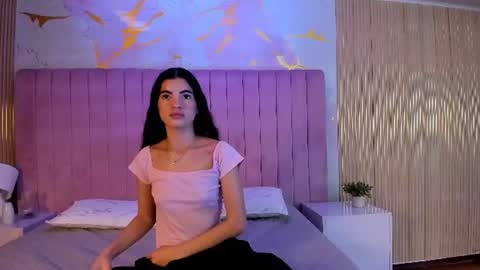 mia online show from July 2026 01:35:02 PM
