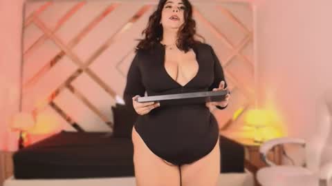 mia_pembroke_ online show from July 2026 03:42:01 AM