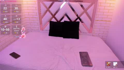 mia_petite18 online show from July 2026 12:05:01 AM