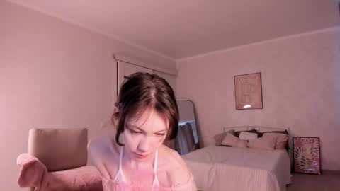Snapshot of mia_pimmy chatting on April 2026 04:10:02 AM Mia Pimmy online show from April 2026 04:10:02 AM