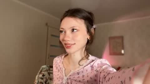 Snapshot of mia_pimmy chatting on July 2026 04:41:01 AM Mia Pimmy online show from July 2026 04:41:01 AM