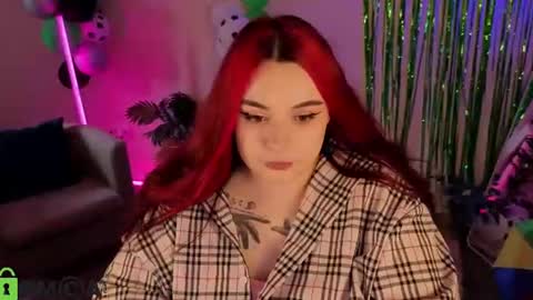 Mia online show from June 2026 01:00:02 AM