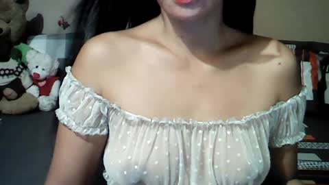 mia_rein online show from June 2026 01:34:02 PM