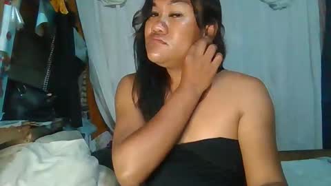 mia_revita online show from May 2026 06:57:02 PM