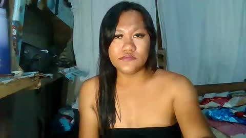 mia_revita online show from May 2026 12:57:01 PM