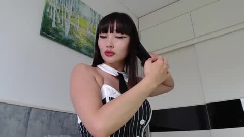 Mia Rie online show from July 2026 04:43:02 AM