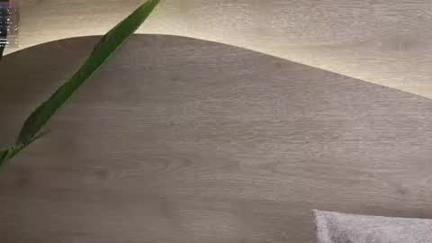 mia_rosalie online show from July 2026 02:05:17 AM