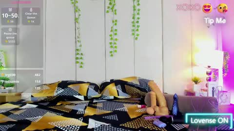 mia rousse25 online show from May 2026 11:27:01 AM