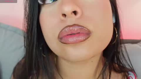 Mia online show from July 2026 05:59:01 AM