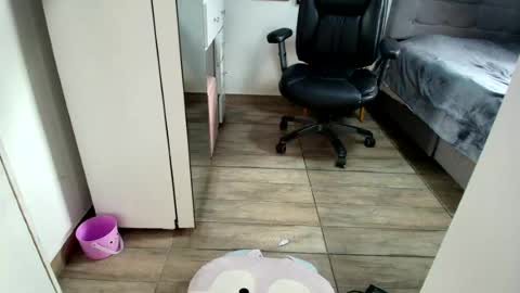 Mia Sepulveda online show from July 2026 04:20:01 PM