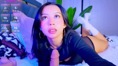 Mia online show from February 2026 08:59:01 PM