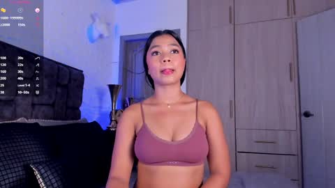 Snapshot of mia_steele01 chatting on June 2026 07:59:01 PM Mia steele online show from June 2026 07:59:01 PM
