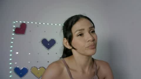 Snapshot of mia_suarez4 chatting on April 2026 02:51:02 AM MIA suarez4 online show from April 2026 02:51:02 AM