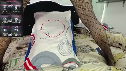 Snapshot of mia_sweet_55 chatting on January 2025 02:04:01 AM Mia online show from January 2025 02:04:01 AM