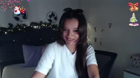 mia_sweetdc online show from December 2024 09:37:01 PM