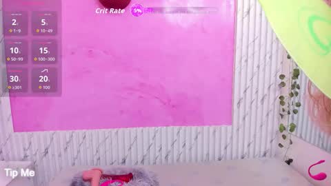 Mia online show from December 2025 11:39:02 AM