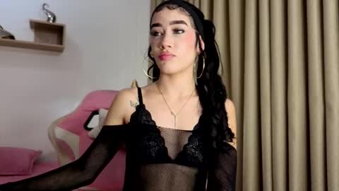 Snapshot of mia_velveet chatting on March 2026 08:13:02 PM mia_velveet online show from March 2026 08:13:02 PM