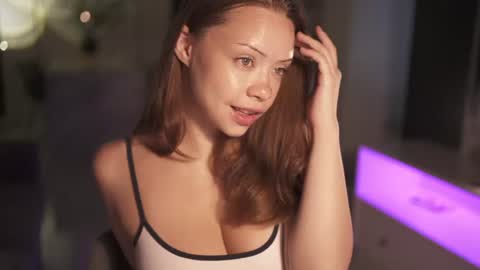 VixenMia online show from July 2026 03:57:02 AM