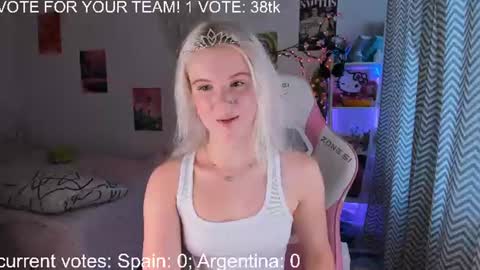 Mia online show from July 2026 03:32:01 AM